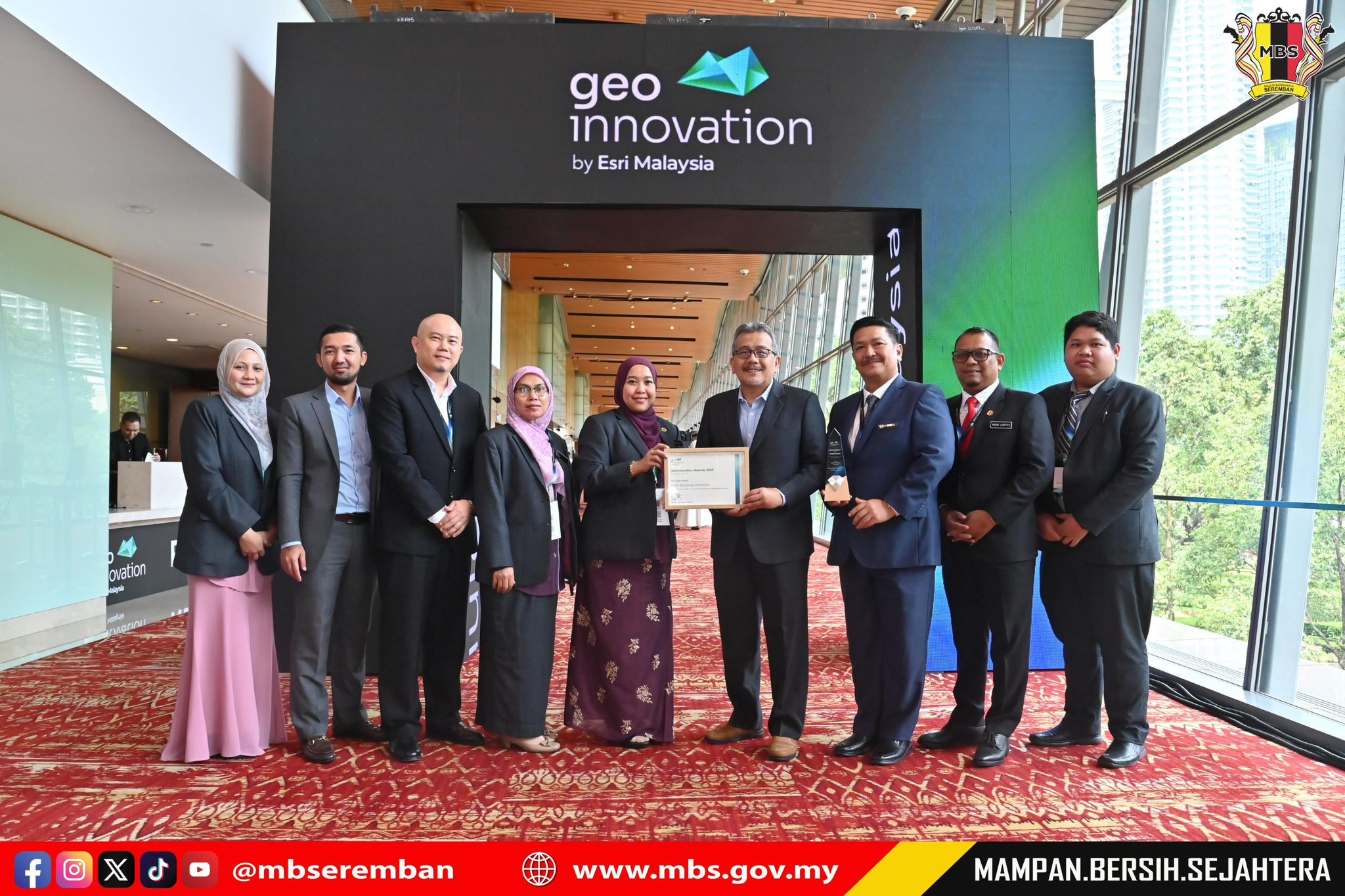 MBS TERIMA ANUGERAH PINNACLE DI MAJLIS GEOINNOVATION MALAYSIA 2025