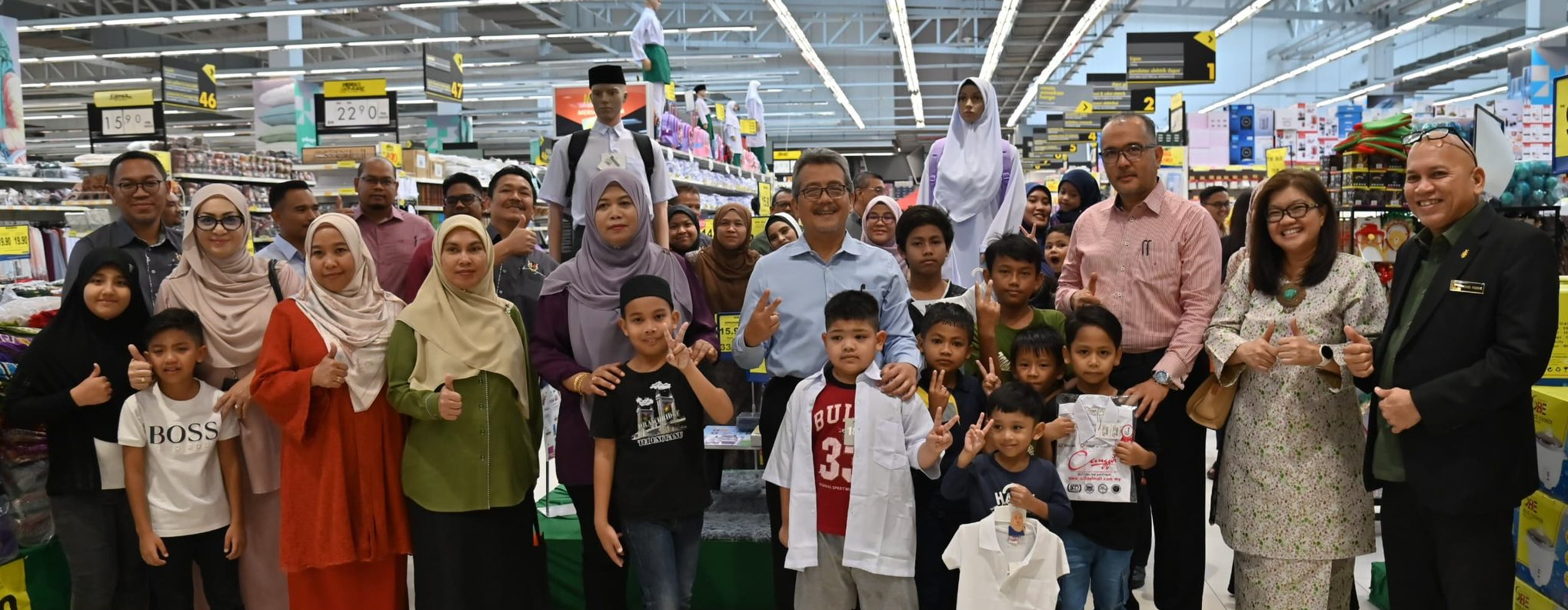 PROGRAM SUMBANGAN PERALATAN BACK TO SCHOOL