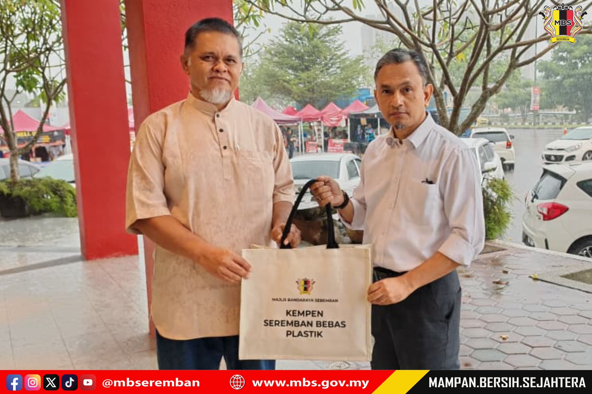 AGIHAN BUBUR LAMBUK DI BAZAR PUTRA NILAI