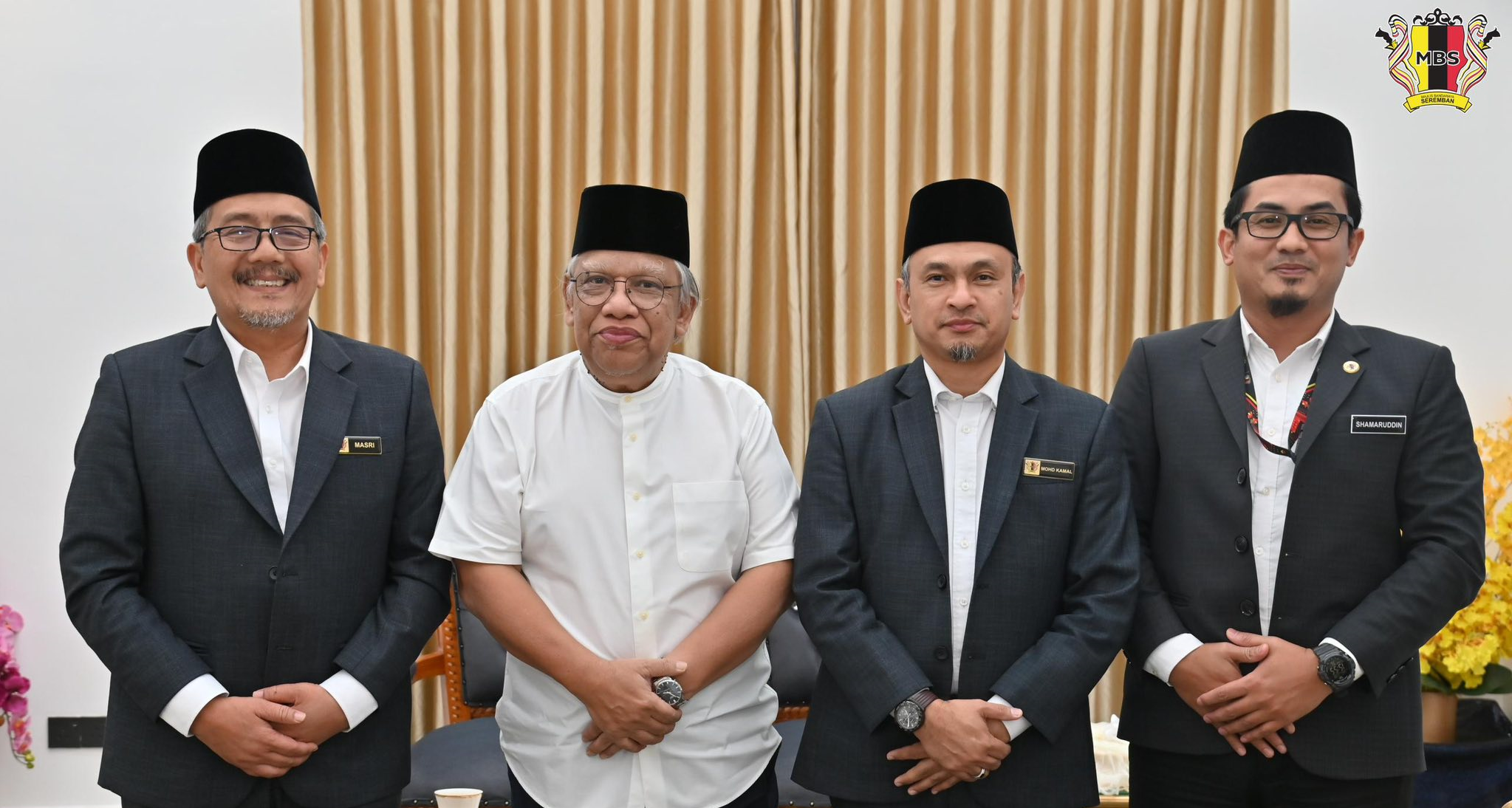 KUNJUNGAN HORMAT DATUK BANDAR MBS KEPADA YTM UNDANG LUAK SUNGEI UJONG