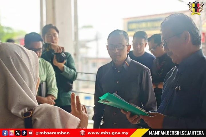 LAWATAN TURUN PADANG DATUK BANDAR DI NILAI