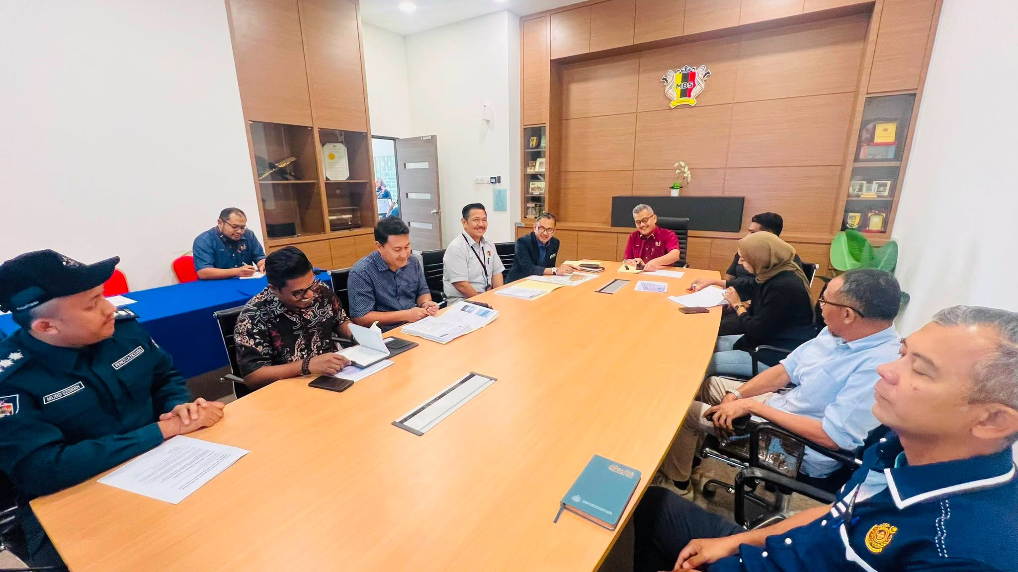PERJUMPAAN DATUK BANDAR BERSAMA DENGAN PENDUDUK TAMAN BUKIT SENAWANG PERDANA 2