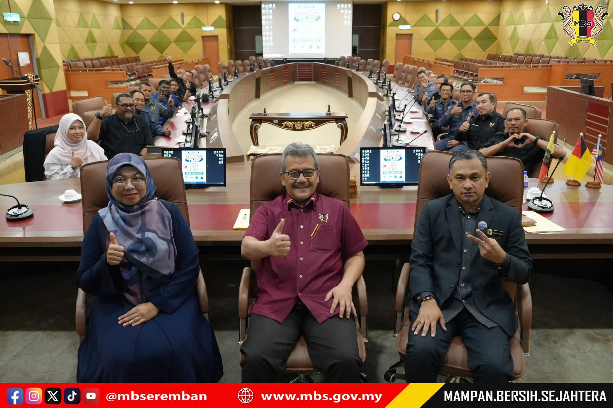 SESI PENYERAHAN SURAT KENAIKAN PANGKAT SECARA TIME-BASED BERASASKAN KECEMERLANGAN (TBK1) & (TBK2), MAJLIS BANDARAYA SEREMBAN