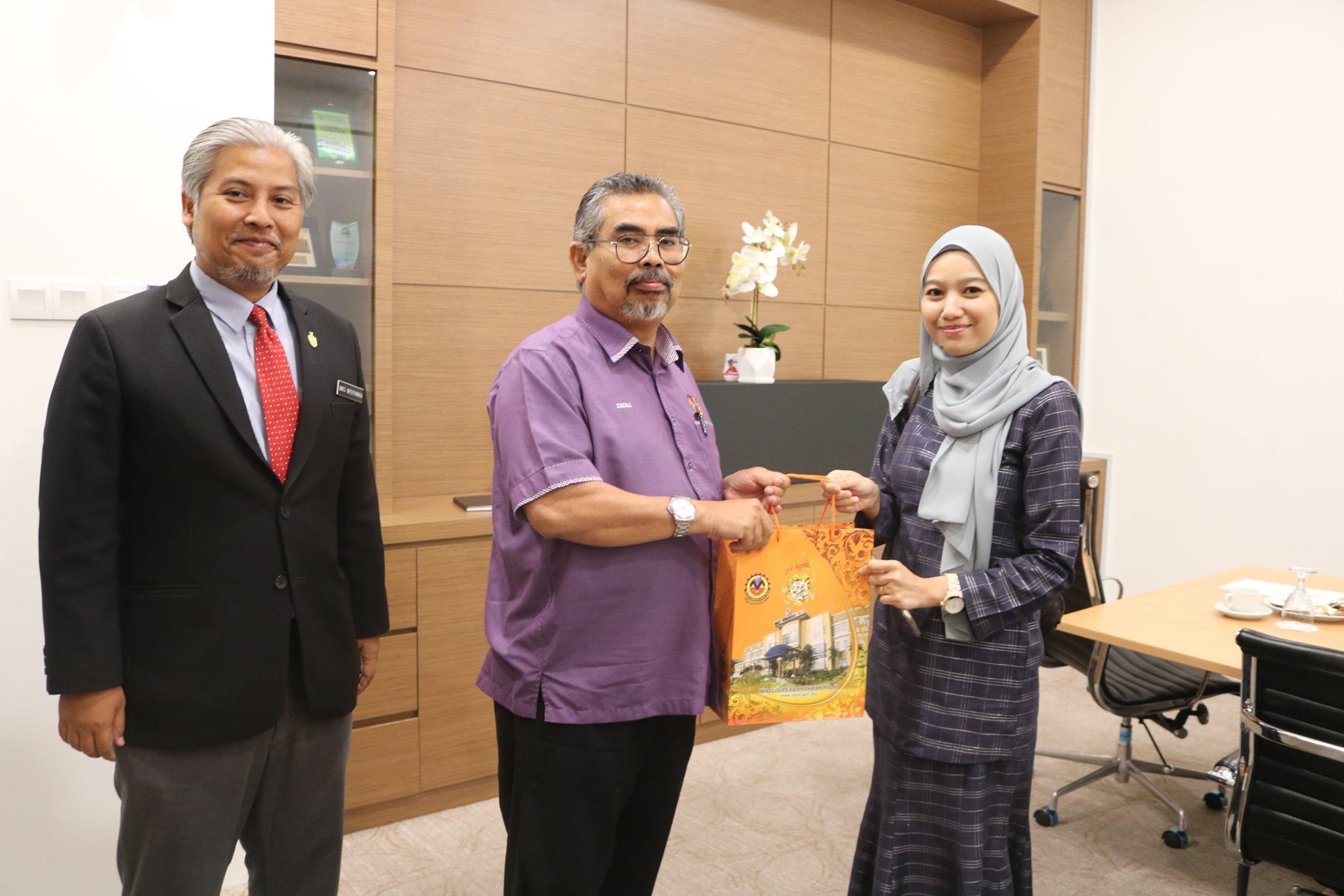 Kunjungan Hormat oleh Wakil Utusan Malaysia dan Kosmo Negeri Sembilan