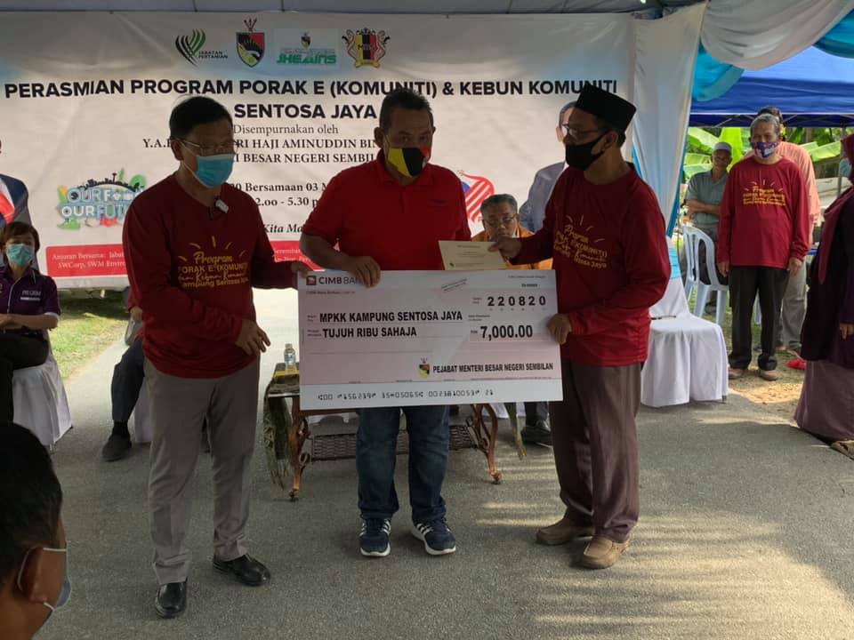 PROGRAM PORAK E (KOMUNITI) & KEBUN KOMUNITI KAMPUNG SENTOSA JAYA