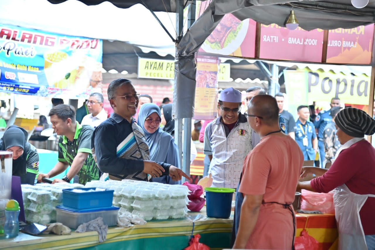 PROGRAM BUBUR LAMBUK & SESI WALKABOUT BAZAR RAMADHAN
