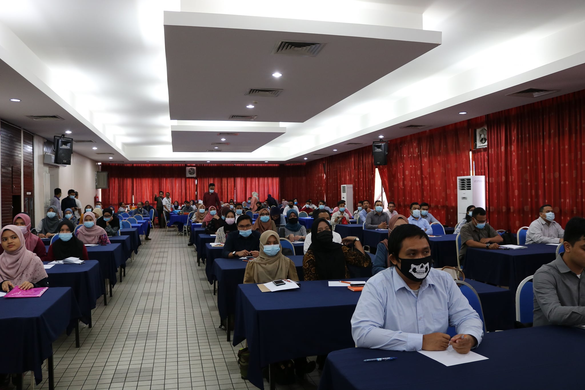 TAKLIMAT BERPUSAT ????? ??? ???????? BANCI PENDUDUK DAN PERUMAHAN 2020 KEPADA PENYELIA