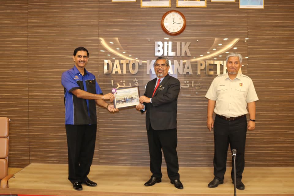 LAWATAN SESI LIBAT URUS KETUA PENGARAH BIRO PENGADUAN AWAM KE MAJLIS BANDARAYA SEREMBAN