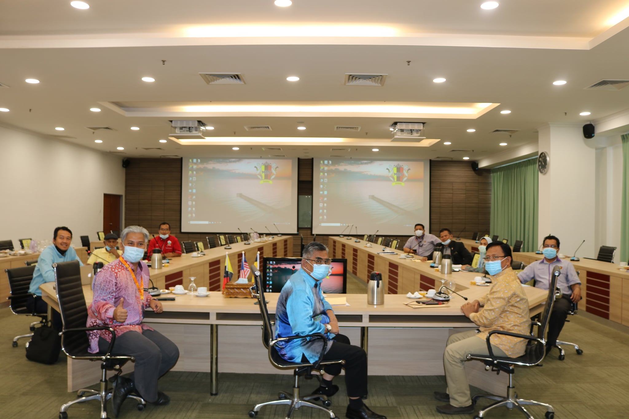 SESI PERBINCANGAN BERSAMA PRESIDEN PERSATUAN LAWN TENIS NEGERI SEMBILAN