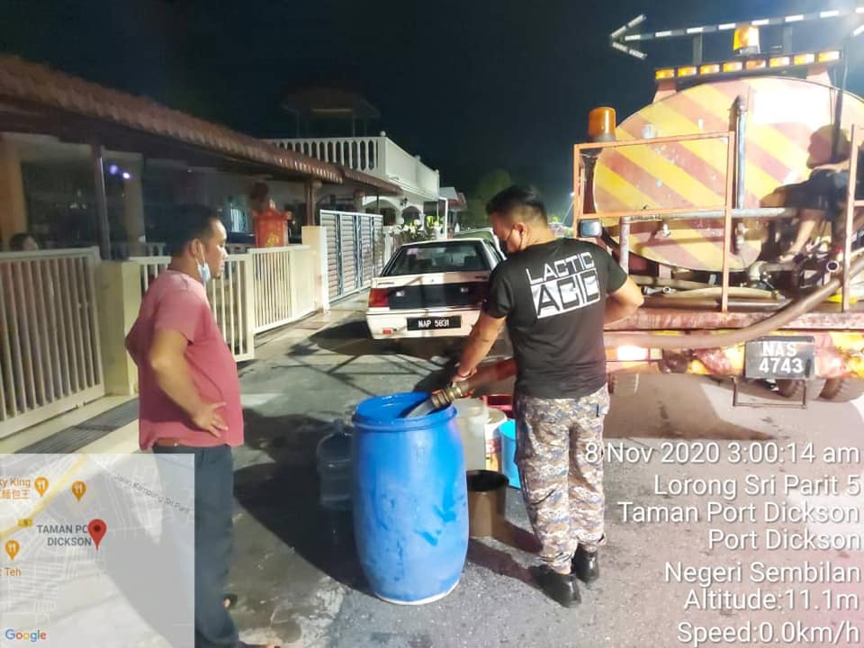 MBS MENGHULURKAN BANTUAN BEKALAN AIR 