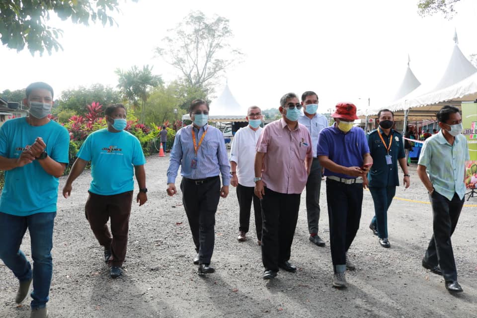 PROGRAM JUALAN BERSAMA MASYARAKAT