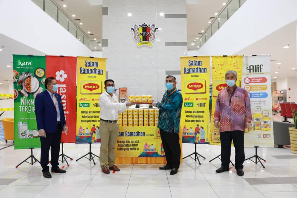 SUMBANGAN BUBUR LAMBUK ANJURAN NESTLE (M) BHD SEMPENA BULAN RAMADHAN AL-MUBARAK