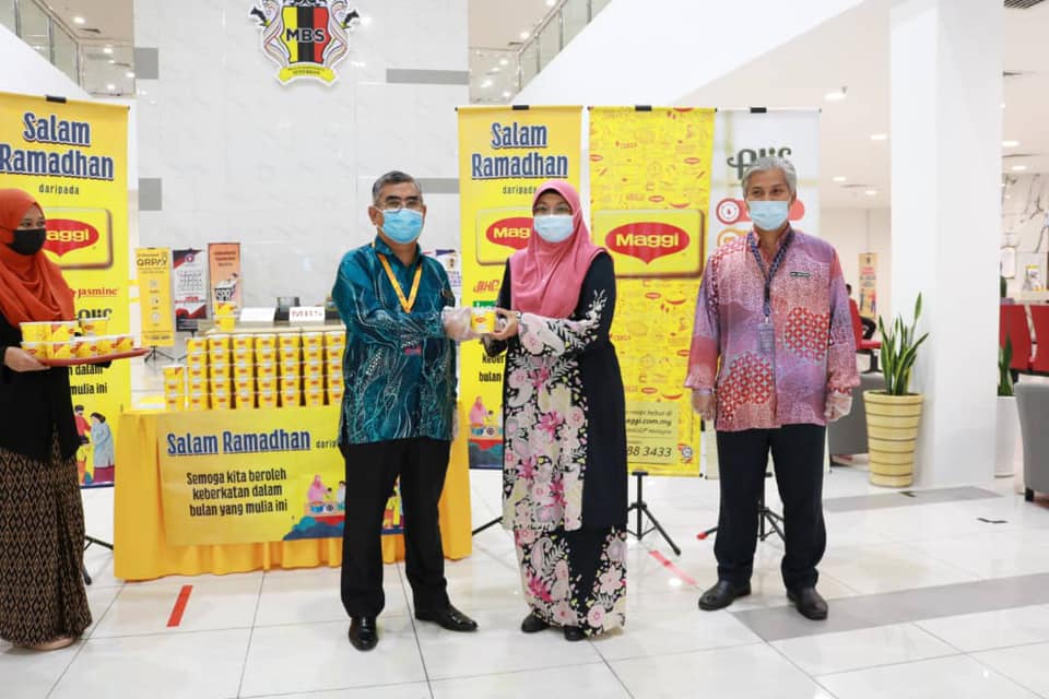 SUMBANGAN BUBUR LAMBUK ANJURAN NESTLE (M) BHD SEMPENA BULAN RAMADHAN AL-MUBARAK