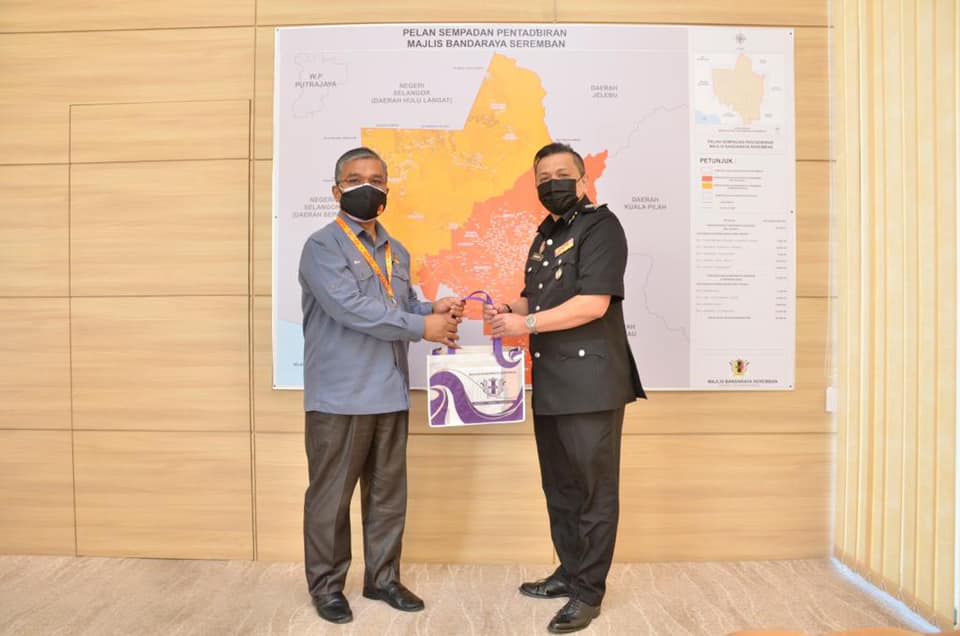 KUNJUNGAN HORMAT JABATAN IMIGRESEN NEGERI SEMBILAN KE ATAS DATUK BANDAR
