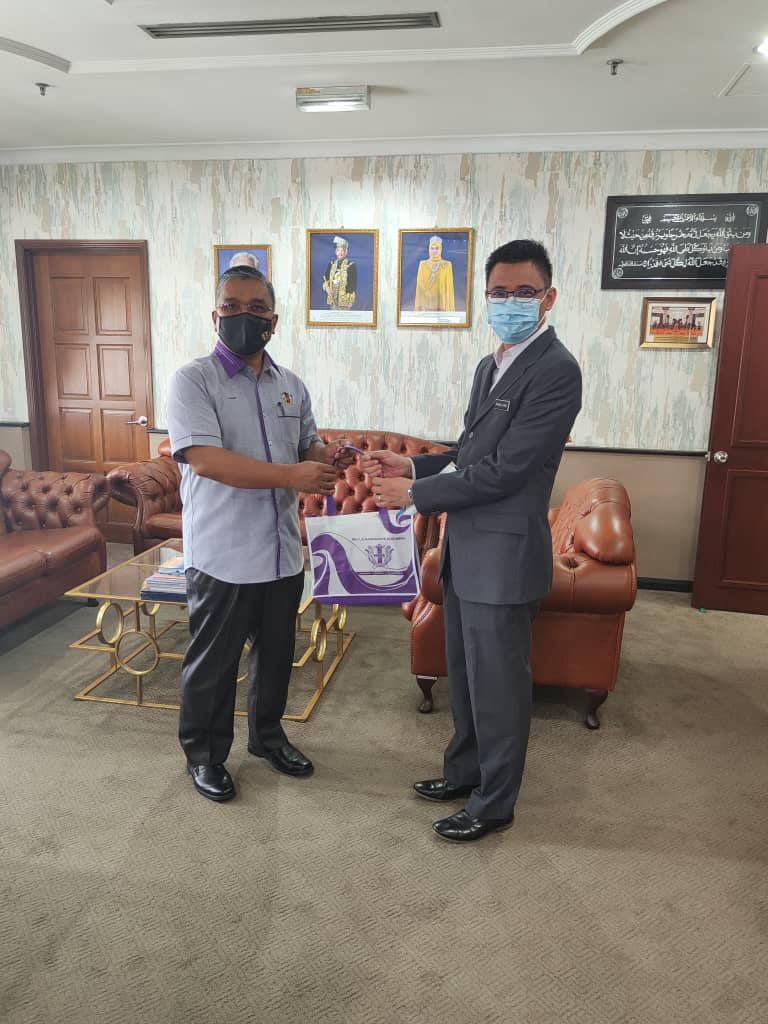 KUNJUNGAN HORMAT DATUK BANDAR KE JAWI