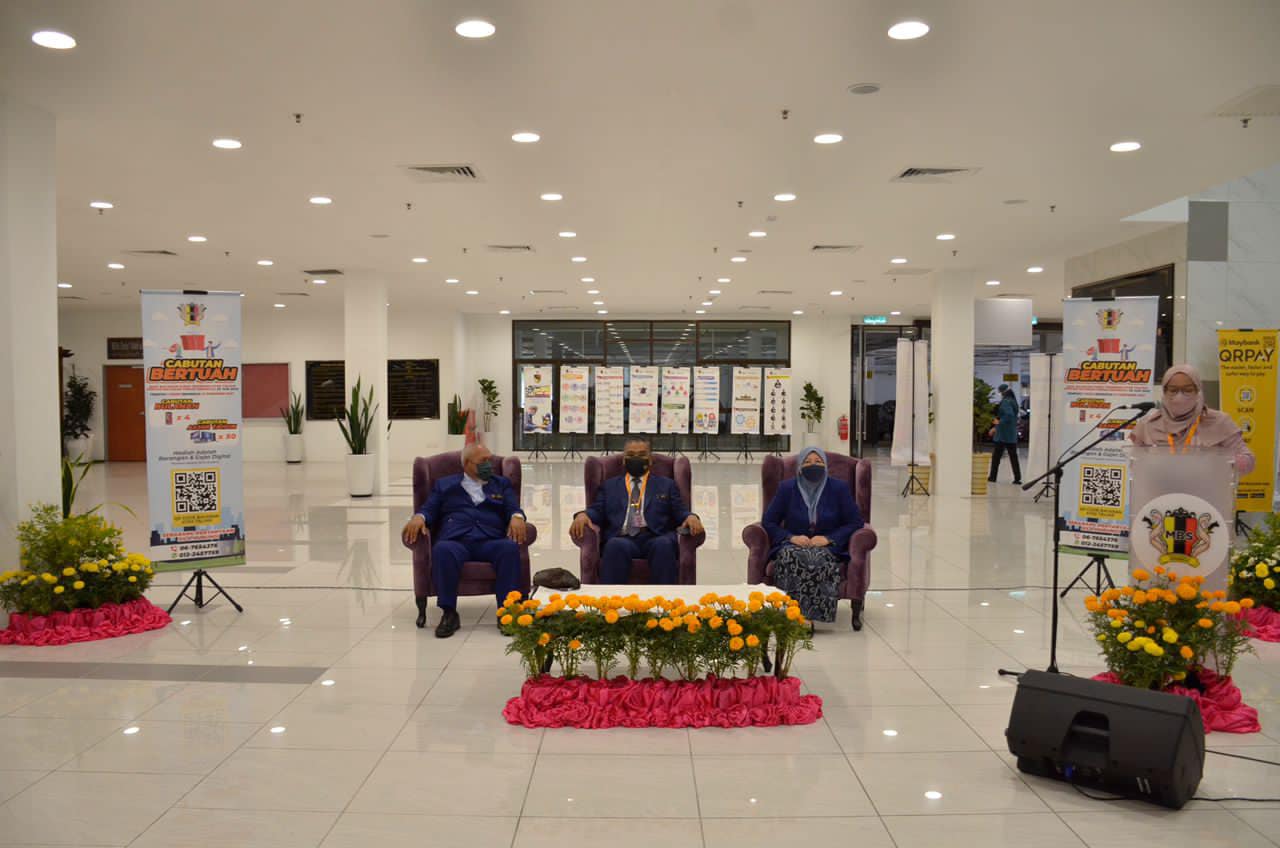 MAJLIS PENYAMPAIAN HADIAH CABUTAN BERTUAH KEMPEN BAGI BAYARAN CUKAI TAKSIRAN ATAS TALIAN DENGAN BAYARAN PENUH SEHINGGA 30 JUN 2022