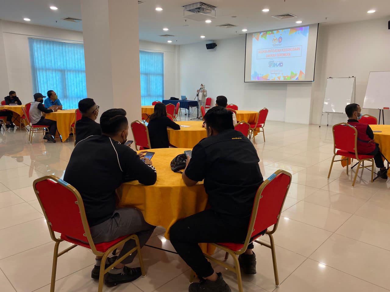 TAKLIMAT TEMPAT KERJA BEBAS DADAH