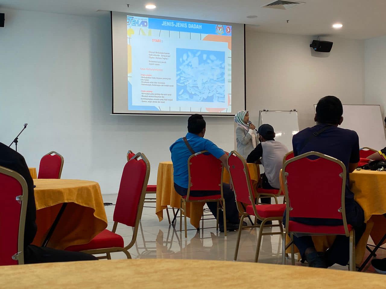 TAKLIMAT TEMPAT KERJA BEBAS DADAH