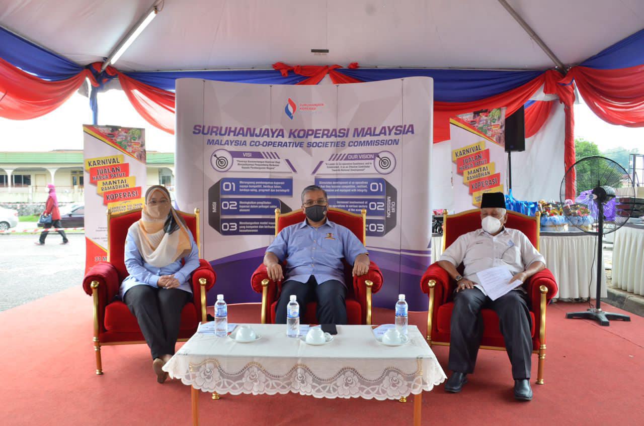 KARNIVAL JUALAN HARGA PATUT DAN MANTAI RAMADHAN KOPERASI SEMPENA SAMBUTAN 100 TAHUN KOPERASI MALAYSIA