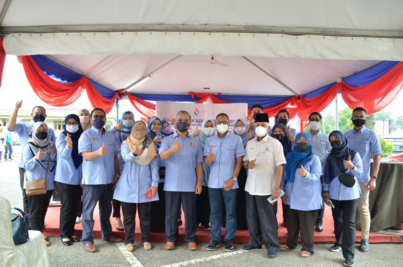 KARNIVAL JUALAN HARGA PATUT DAN MANTAI RAMADHAN KOPERASI SEMPENA SAMBUTAN 100 TAHUN KOPERASI MALAYSIA