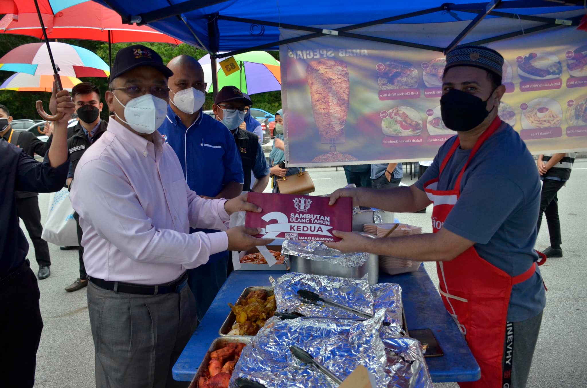 KEMPEN MENGGUNAKAN BEG PLASTIK BIODEGRADASI