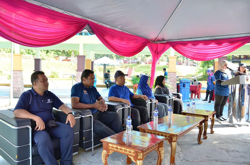 PLOGGING BUMI HIJAU DI TAMAN EKO RIMBA.