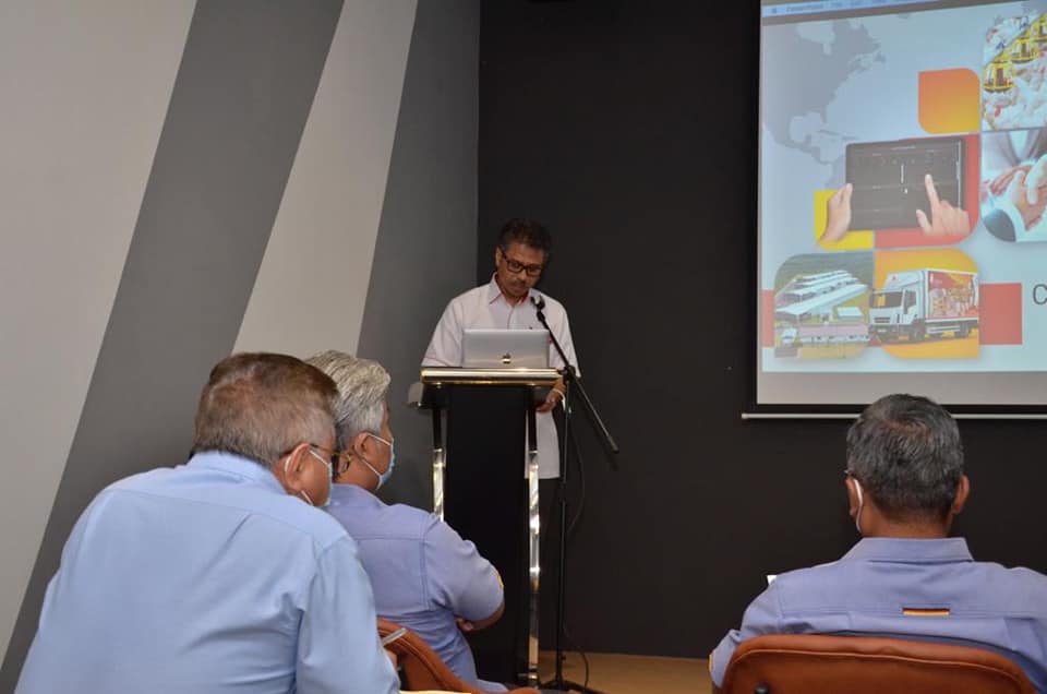 LAWATAN DATUK BANDAR KE DELIMA EMAS SDN BHD