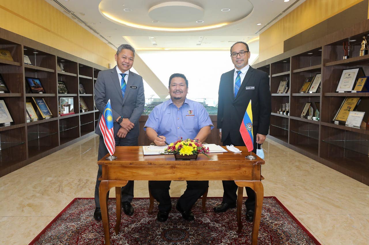 LAWATAN MAJLIS BANDARAYA SEREMBAN "BENCHMARKING" KE PERBADANAN PUTRAJAYA