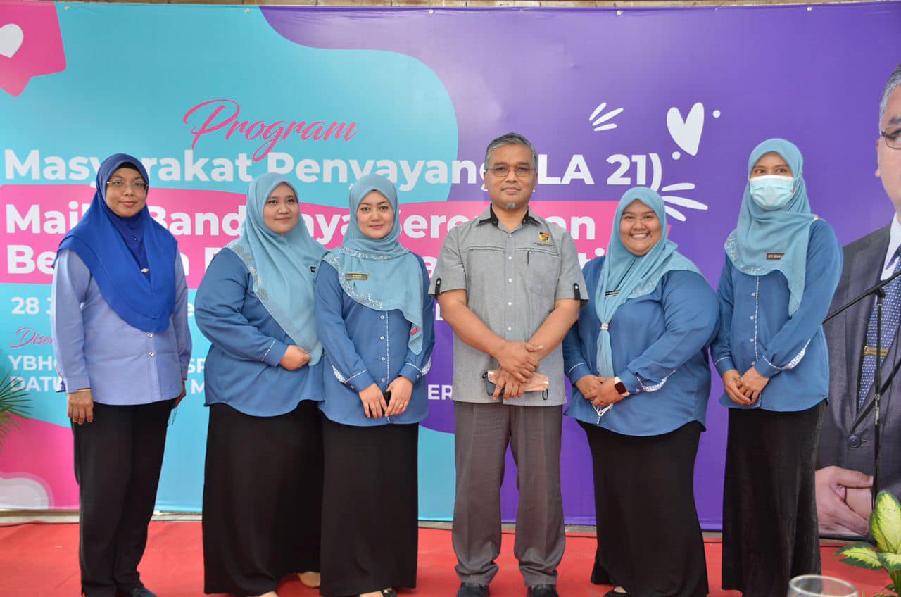 PROGRAM MASYARAKAT PENYAYANG (LA21) BERSAMA PUSAT PEMULIHAN DALAM KOMUNITI (PPDK) PEKAN MANTIN