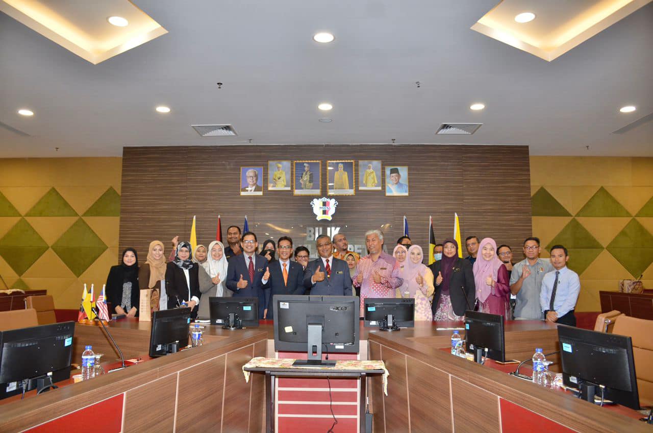 MAJLIS MENANDATANGANI LAPORAN KHIDMAT NASIHAT DI ANTARA MBS BERSAMA (SPRM)