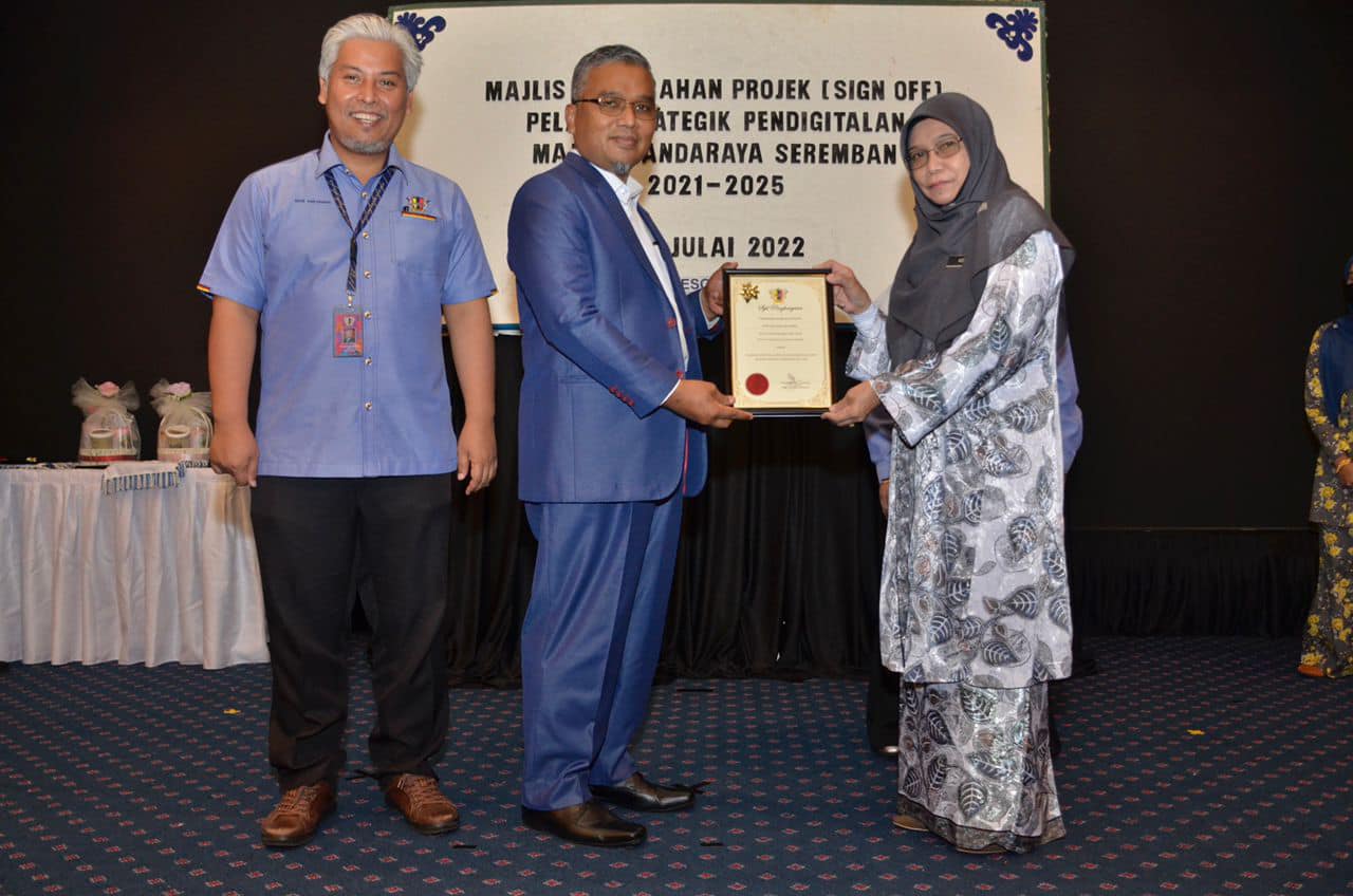 MAJLIS PENYERAHAN PROJEK (SIGN OFF) PELAN STRATEGIK PENDIGITALAN (PSP) MAJLIS BANDARAYA SEREMBAN 2021-2022