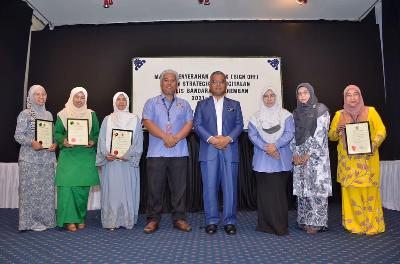 MAJLIS PENYERAHAN PROJEK (SIGN OFF) PELAN STRATEGIK PENDIGITALAN (PSP) MAJLIS BANDARAYA SEREMBAN 2021-2022