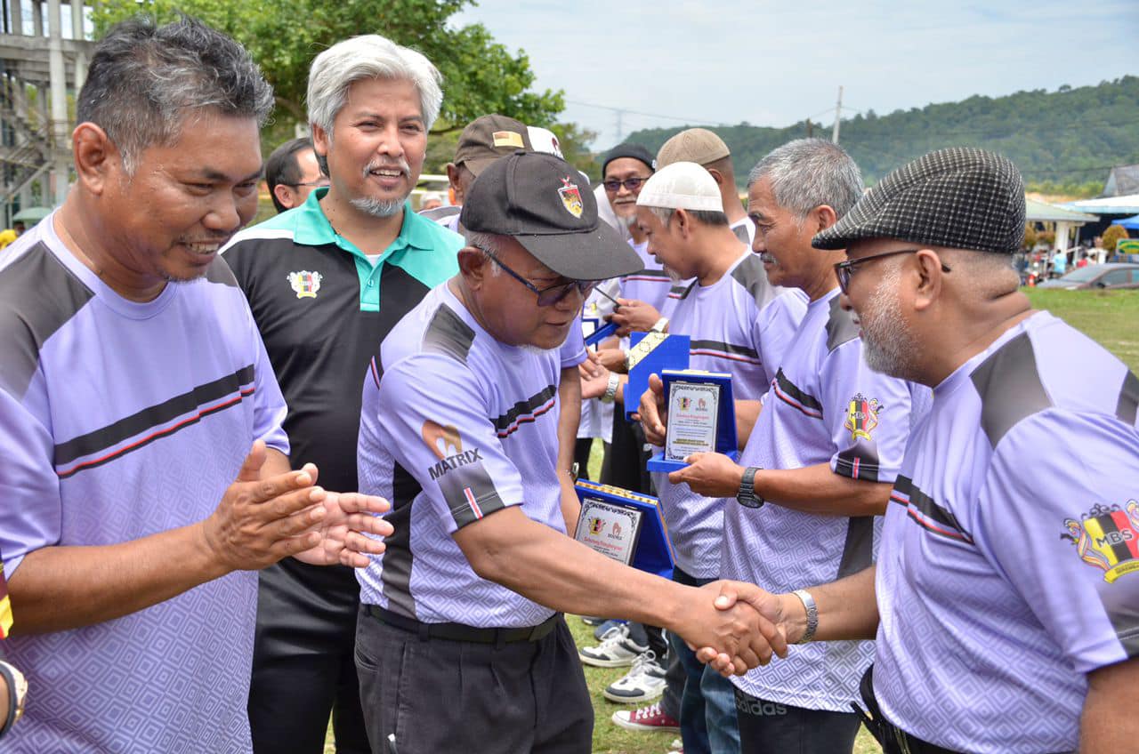 MAJLIS PENYAMPAIAN HADIAH BAGI SUKANEKA HARI SIHAT DUN LABU