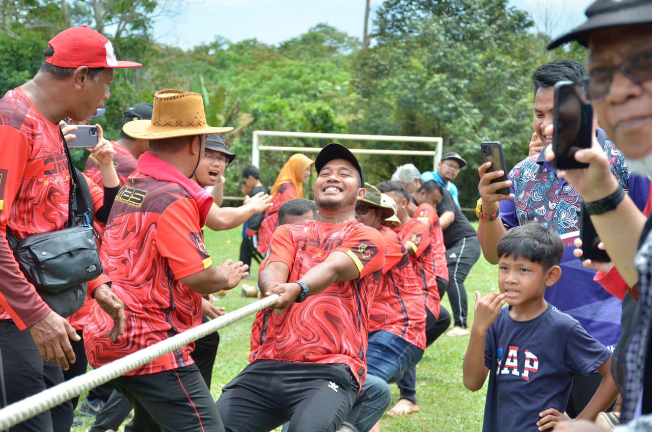 MAJLIS PENYAMPAIAN HADIAH BAGI SUKANEKA HARI SIHAT DUN LABU
