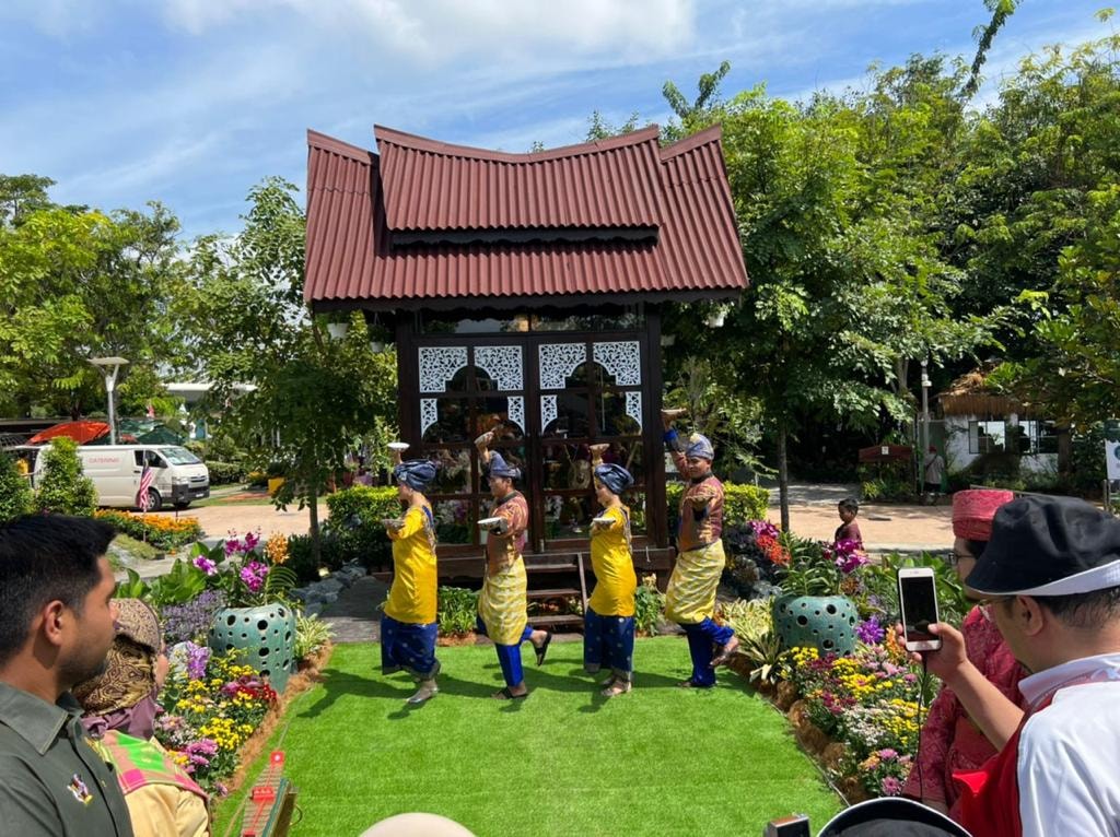 MOH POI KE LAMAN MBS