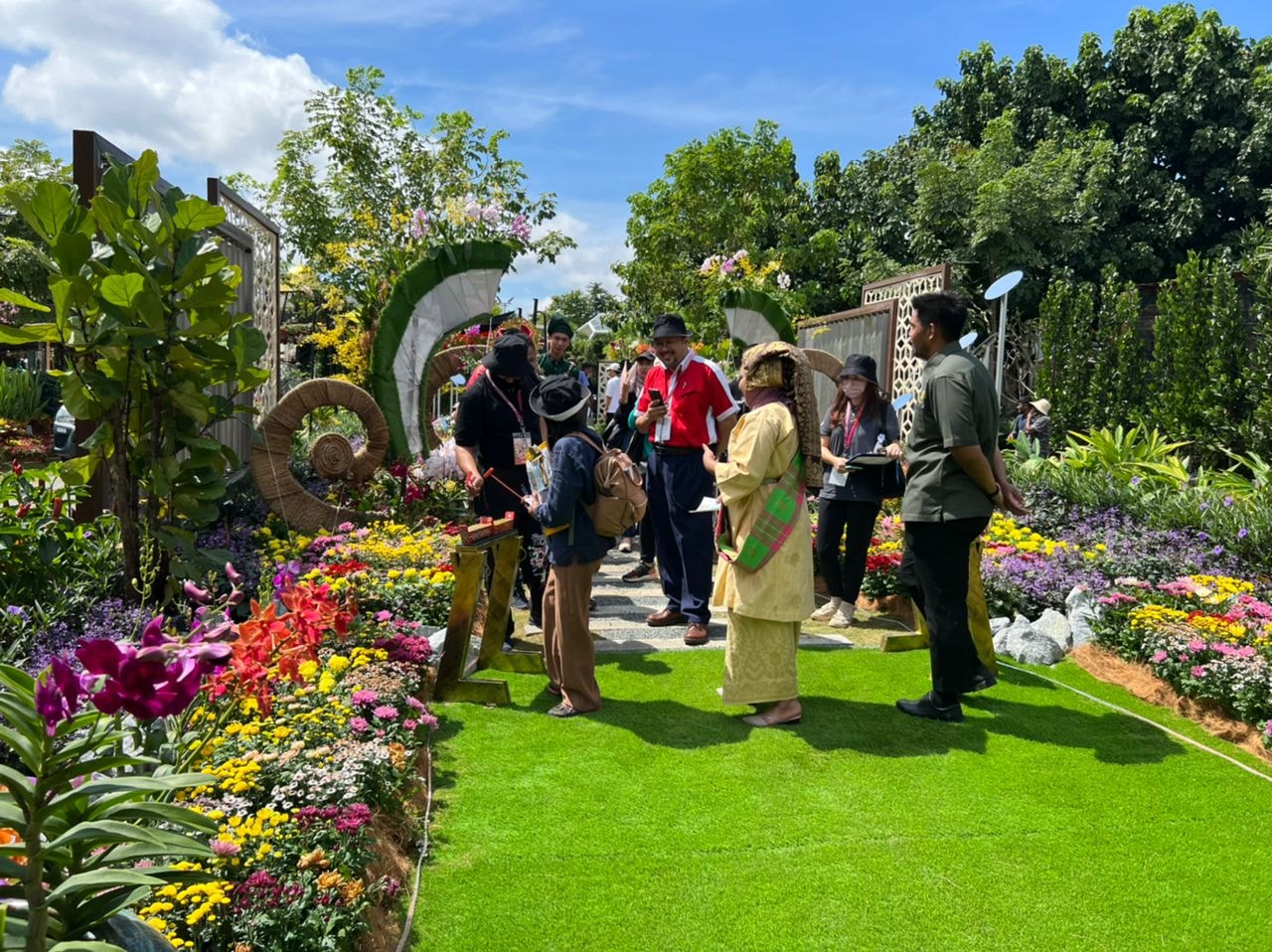 MOH POI KE LAMAN MBS