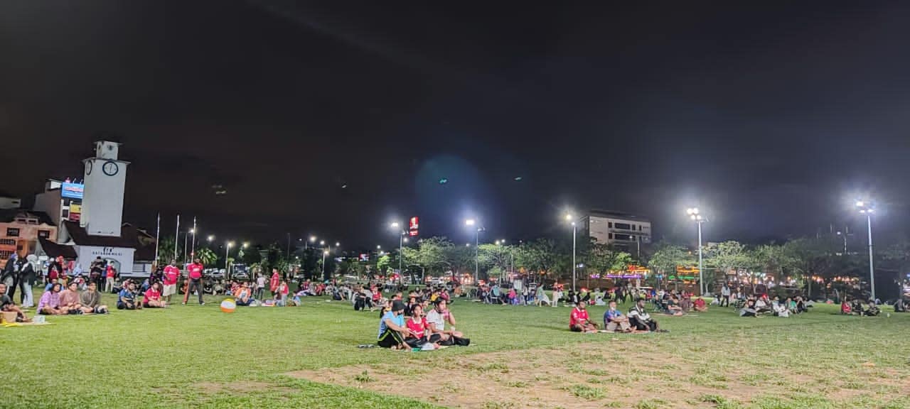 TAYANGAN SKRIN BESAR DATARAN NILAI