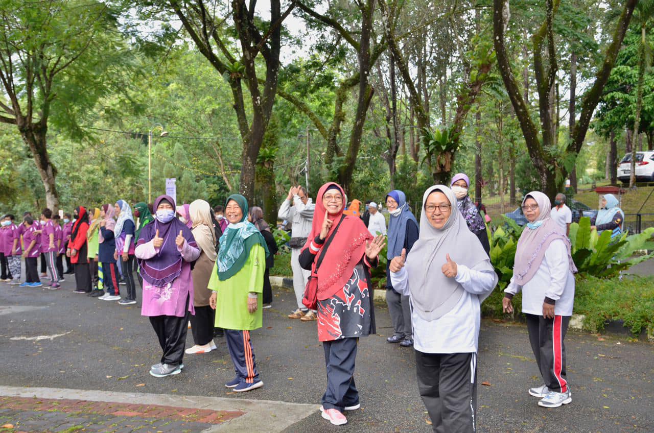 MAJLIS PERASMIAN PROGRAM “HEALTHY AND ACTIVE AGEING” SEMPENA SAMBUTAN HARI WARGA EMAS DAN ALZHEIMER’S DEMENTIA SEDUNIA