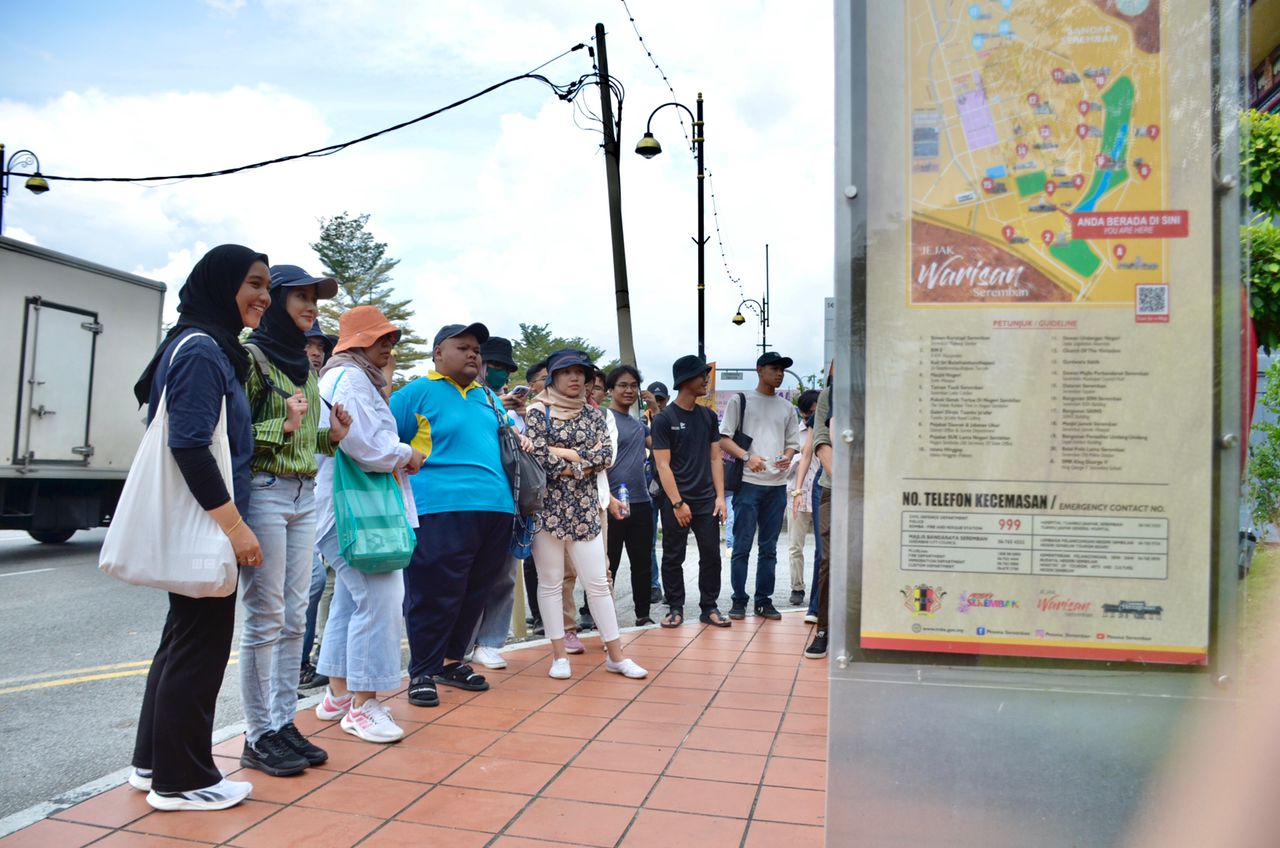 LAWATAN AKADEMIK KURSUS SARJANA MUDA SAINS SENIBINA UTM