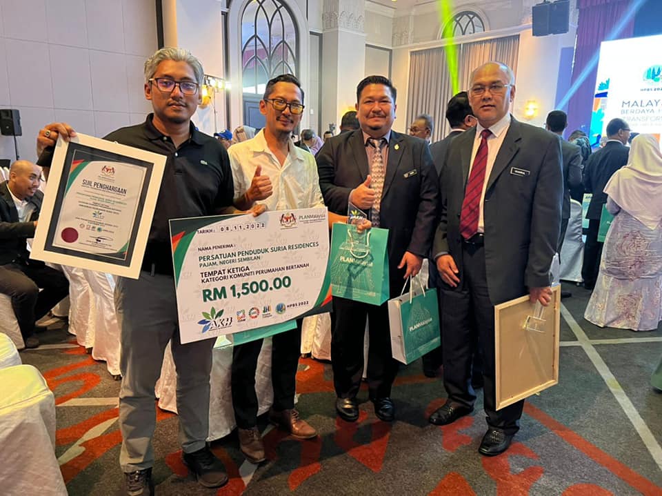 ANUGERAH KEJIRANAN HIJAU (AKH) 2022 KATEGORI PERUMAHAN BERTANAH SEMPENA HARI PERANCANGAN BANDAR SEDUNIA (HPBS).