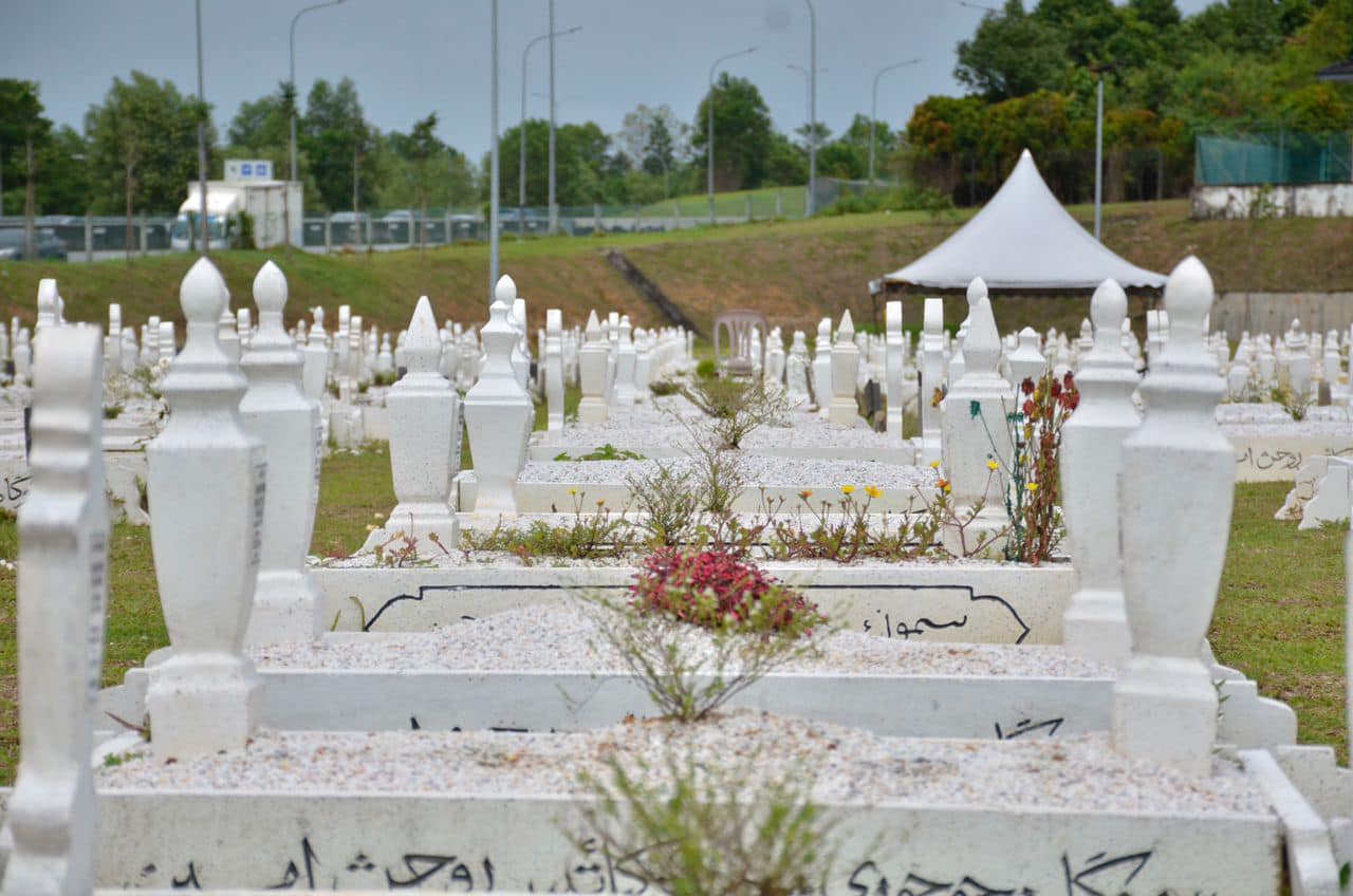 TANAH PERKUBURAN ISLAM BANDAR AINSDALE