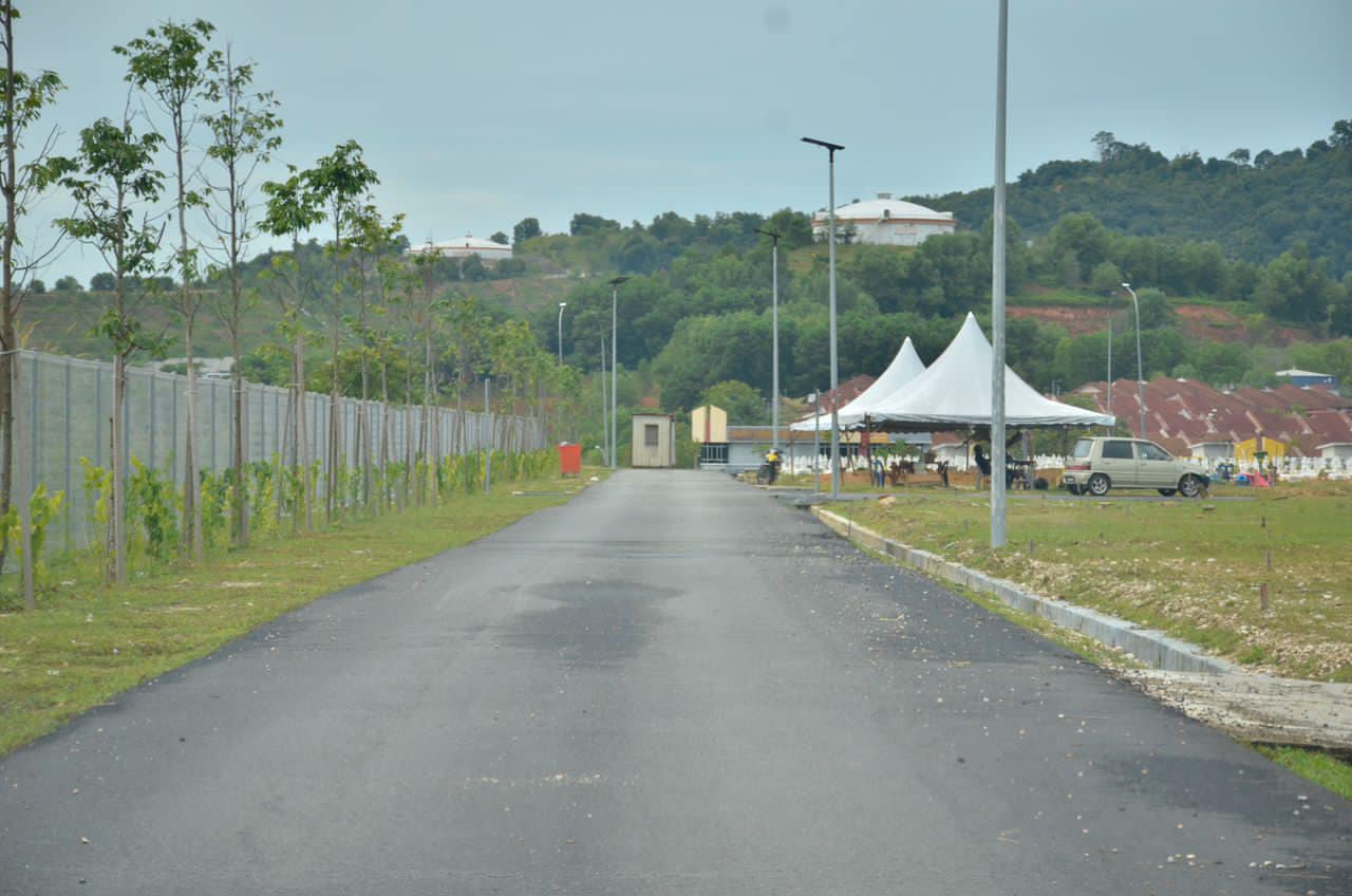 TANAH PERKUBURAN ISLAM BANDAR AINSDALE
