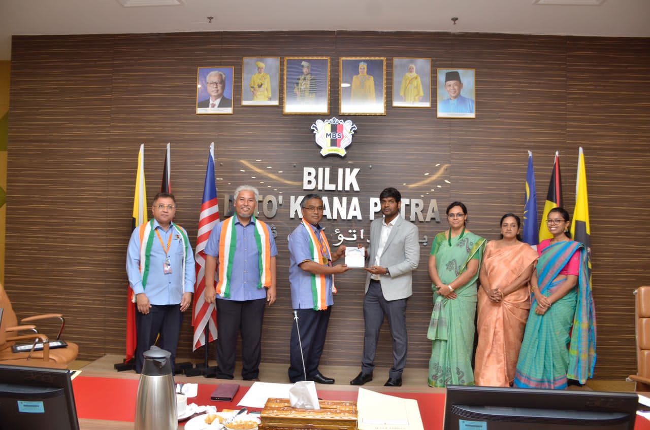 KUNJUNGAN DELEGASI ROYAL COMMONWEALT SOCIETY ASIA REGIONAL KE MAJLIS BANDARAYA SEREMBAN