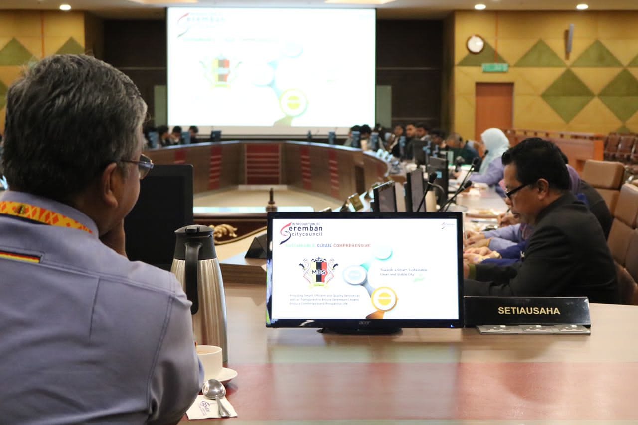 KUNJUNGAN DELEGASI ROYAL COMMONWEALT SOCIETY ASIA REGIONAL KE MAJLIS BANDARAYA SEREMBAN