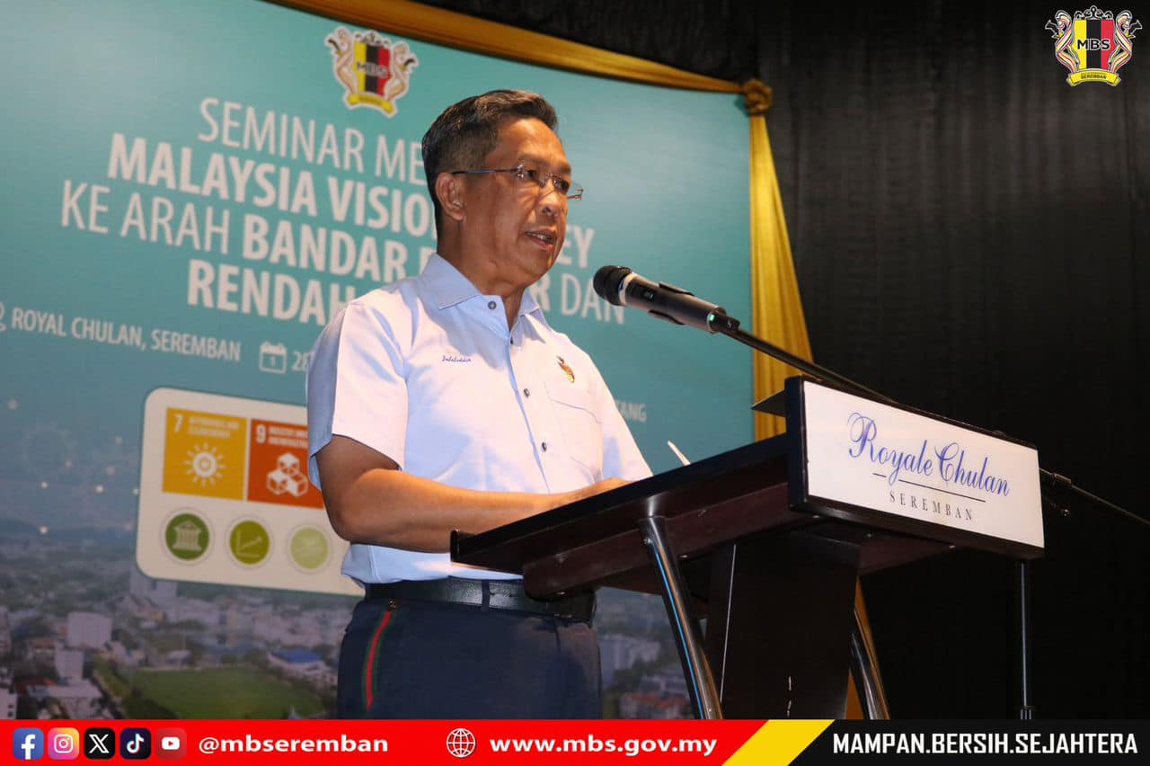 MAJLIS PERASMIAN SEMINAR MEMACU MALAYSIA VISION VALLEY KE ARAH BANDAR PINTAR DAN RENDAH KARBON