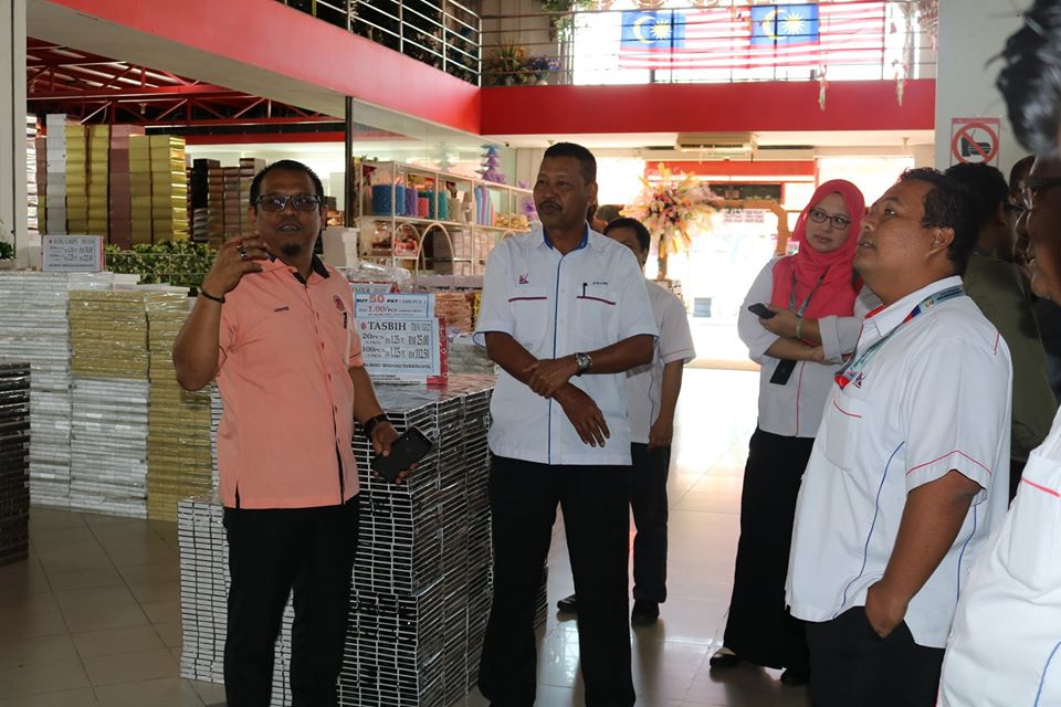 ​  Lawatan Kerja Pegawai Dan Kakitangan Lembaga Kemajuan Terengganu Tengah (KETENGAH) ke Majlis Bandaraya Seremban [Click and drag to move] ​