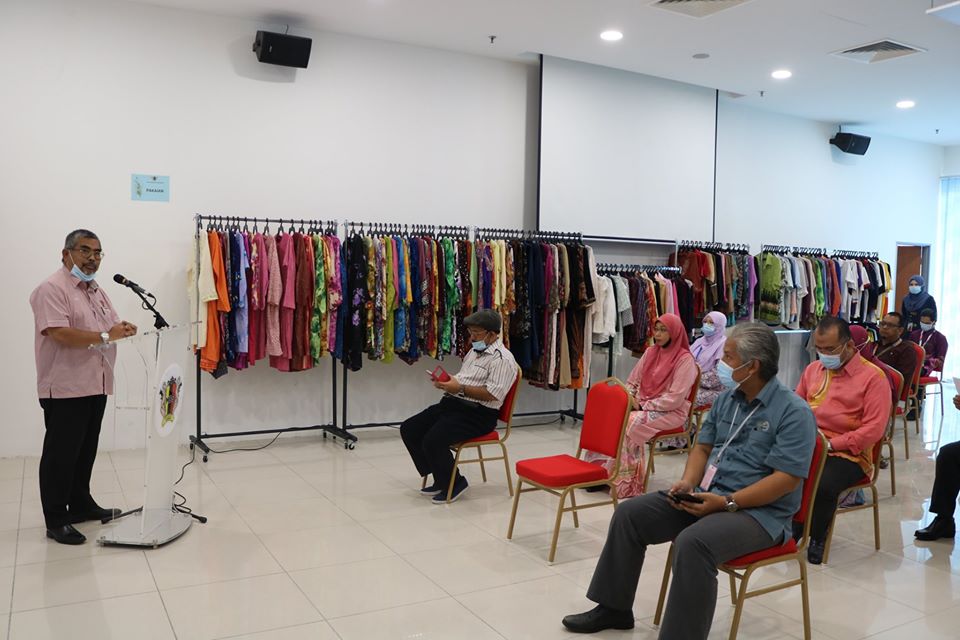 YBhg Dato' Haji Zazali bin Salehudin Datuk Bandar Majlis Bandaraya Seremban telah sudi merasmikan Bilik Gobok Infaq