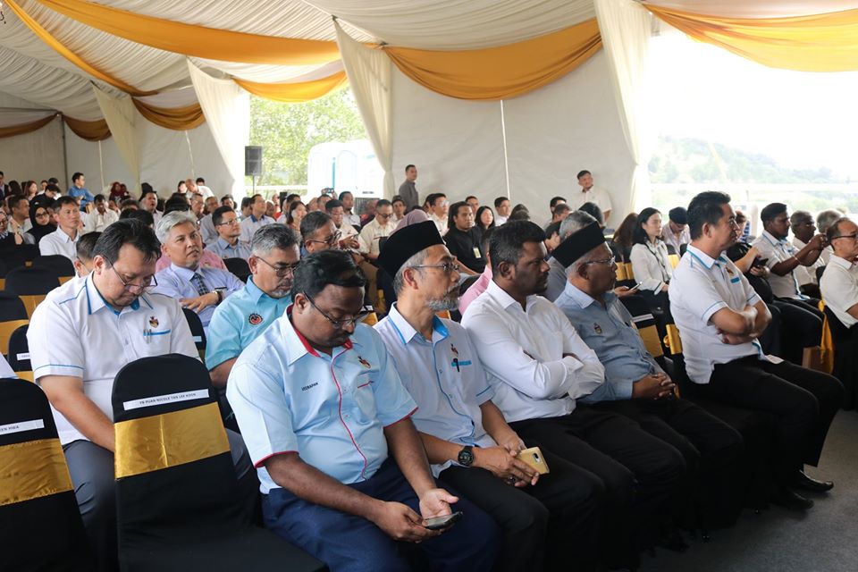 MAJLIS PECAH TANAH PUSAT PERDAGANGAN XME SIME DARBY PROPERTY NILAI IMPIAN