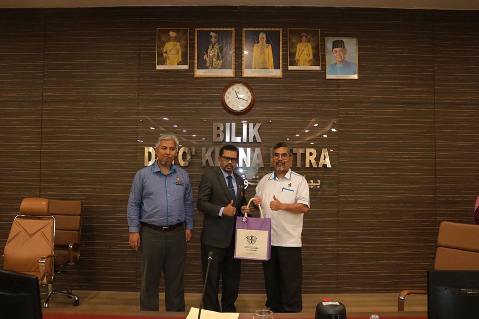 KUNJUNGAN HORMAT PRESIDEN CUEPACS MALAYSIA DAN BARISAN PEGAWAI TERTINGGI CUEPACS NEGERI SEMBILAN