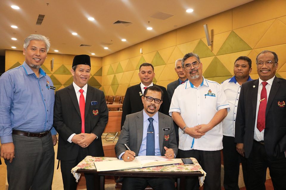 KUNJUNGAN HORMAT PRESIDEN CUEPACS MALAYSIA DAN BARISAN PEGAWAI TERTINGGI CUEPACS NEGERI SEMBILAN